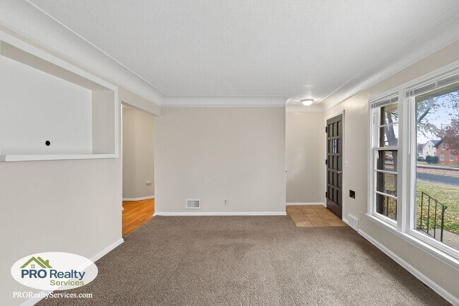 Foto del edificio - 3 Bedroom Home in Shakopee