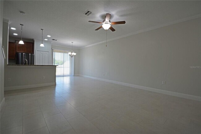 Building Photo - 11925 Greengate Dr