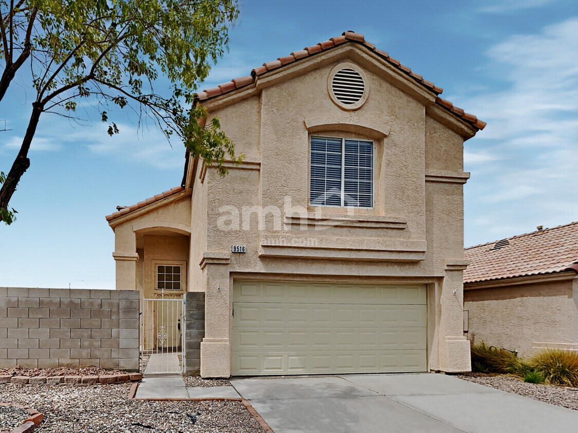 Foto principal - 9516 Fox Forest Ave