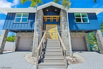 Building Photo - 1836 Harbor Ln