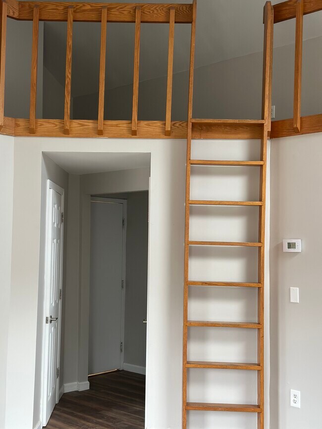 Foto del edificio - 1183 Kingstown Rd