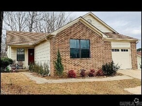 Building Photo - 12712 Westglen Dr