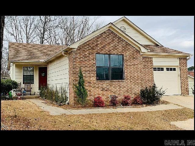 Foto principal - 12712 Westglen Dr