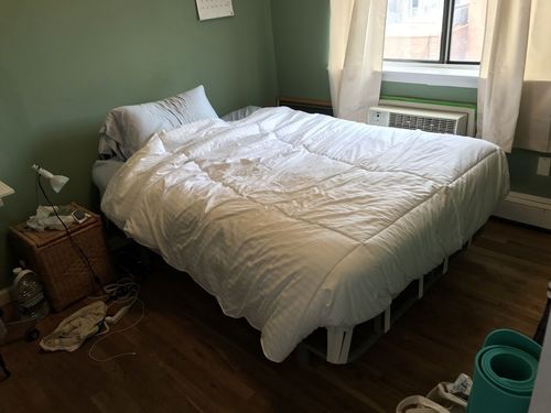 Foto del edificio - 725 E 9th St