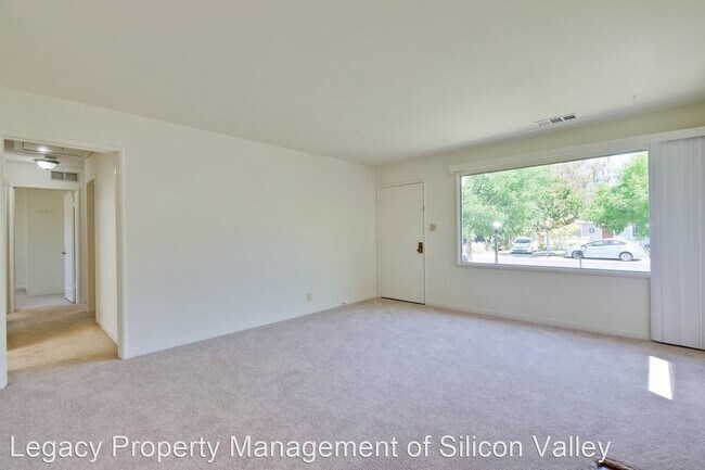 Foto del edificio - 4 br, 2.5 bath House - 4138 Baker Ave