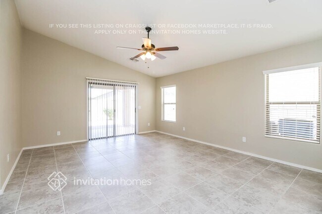 Foto del edificio - 3230 W Allens Peak Dr