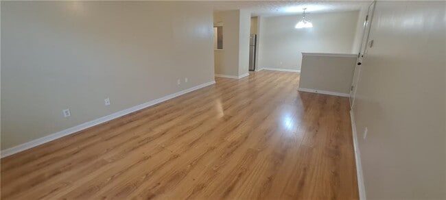 Foto del edificio - 8304 Fairington Ridge Cir