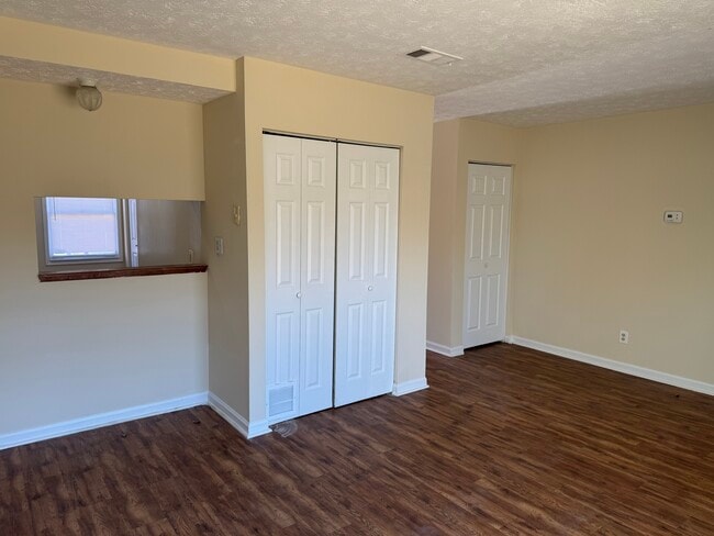 Living Room - North Court Townhomes