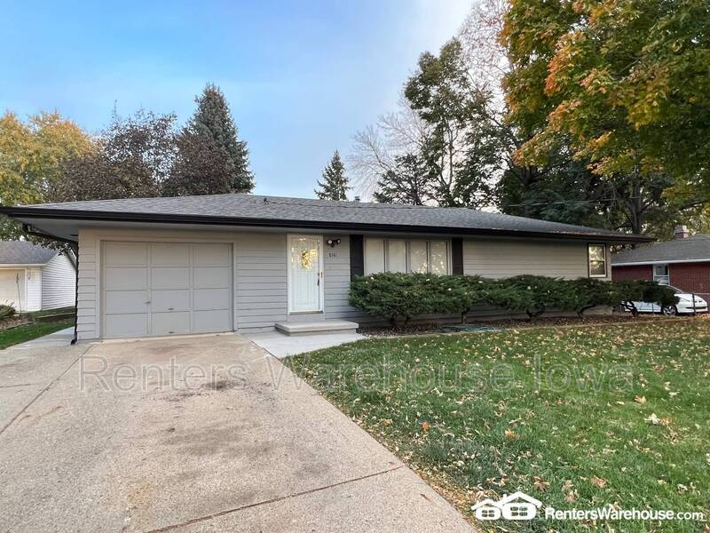 Foto principal - 8141 Villa Dr