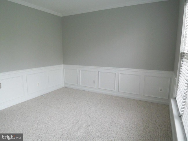 Building Photo - 8181 Carnegie Hall Ct