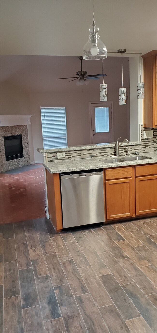 Foto del edificio - 23214 Postwood Glen Ln