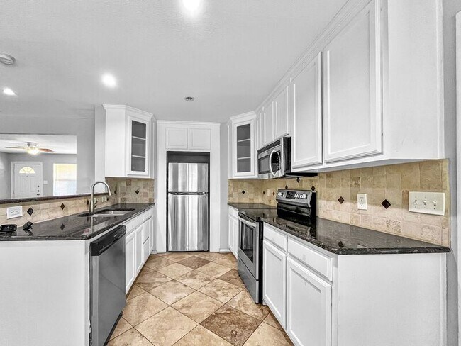 Foto del edificio - 3309 Lockmoor Ln