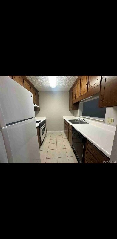 Foto del edificio - 101 Candlebrook Dr