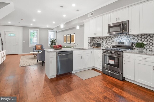 Building Photo - 2636 Quantico Ave