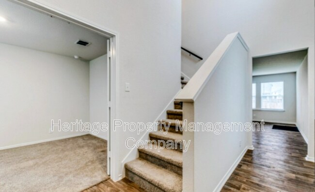 Foto del edificio - 9558 Ranch Lp