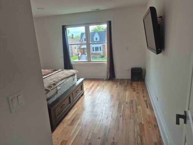 Foto del edificio - 4144 N Parkside Ave