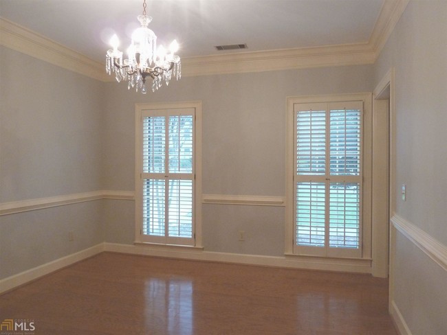 Building Photo - 715 Mabry Rd