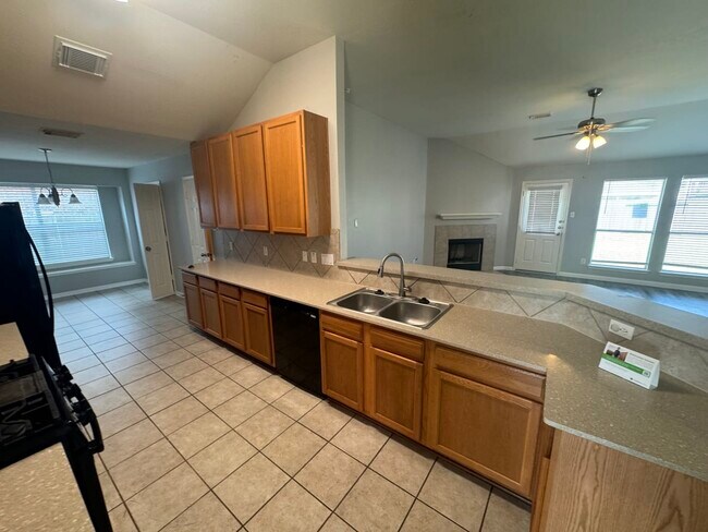 Building Photo - 4031 E Teal Estates Cir
