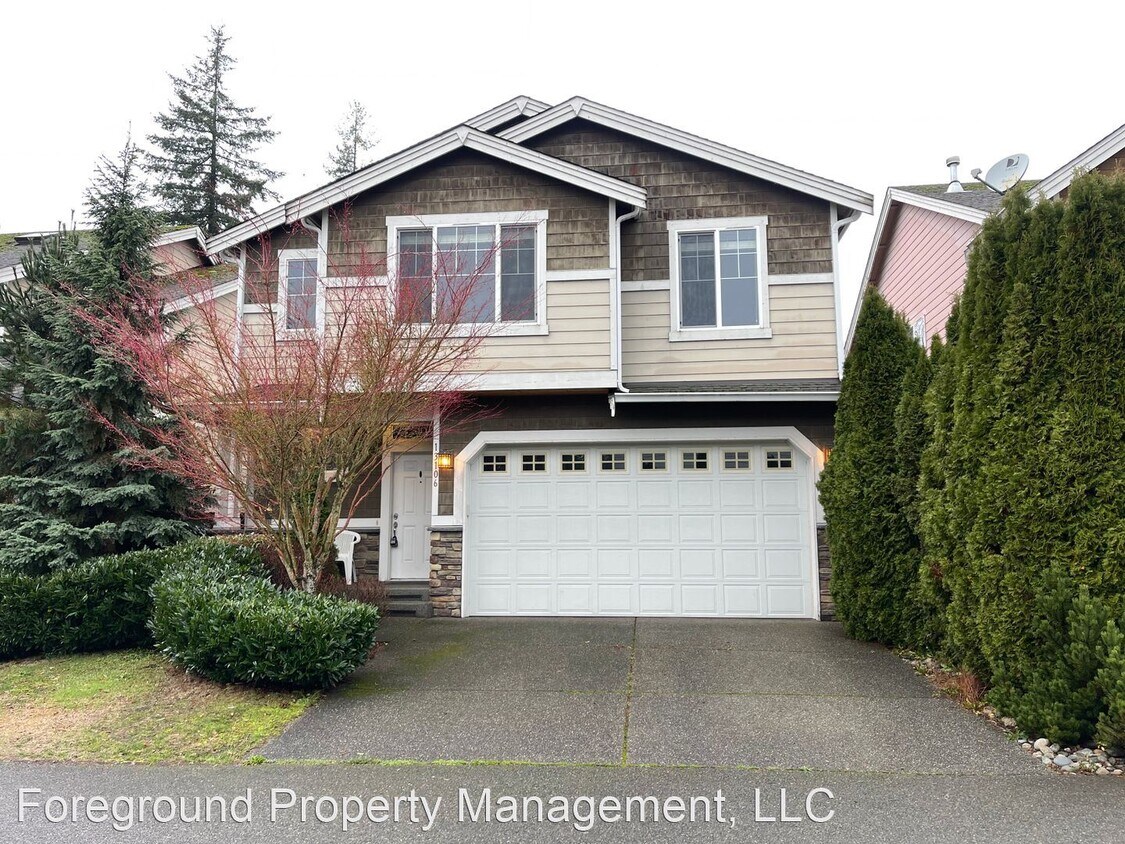 Foto principal - 4 br, 2.5 bath House - 13108 25th Dr SE