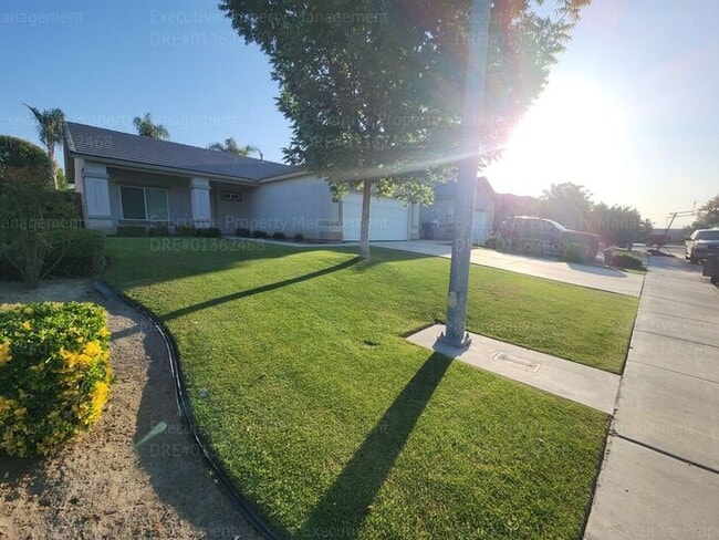 Building Photo - Charming 3 bedroom, 2 bathroom home locate...