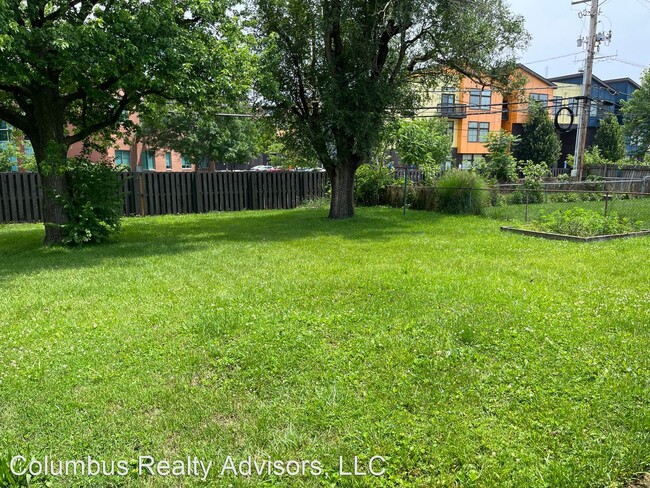 Foto del edificio - 3 br, 1 bath House - 1818 Rhoda Avenue