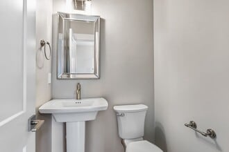 Building Photo - 61532 SE Jennifer Ln