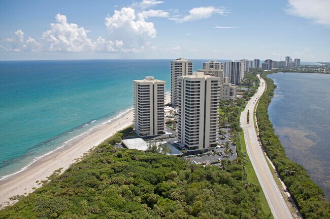 Foto del edificio - 5510 N Ocean Dr