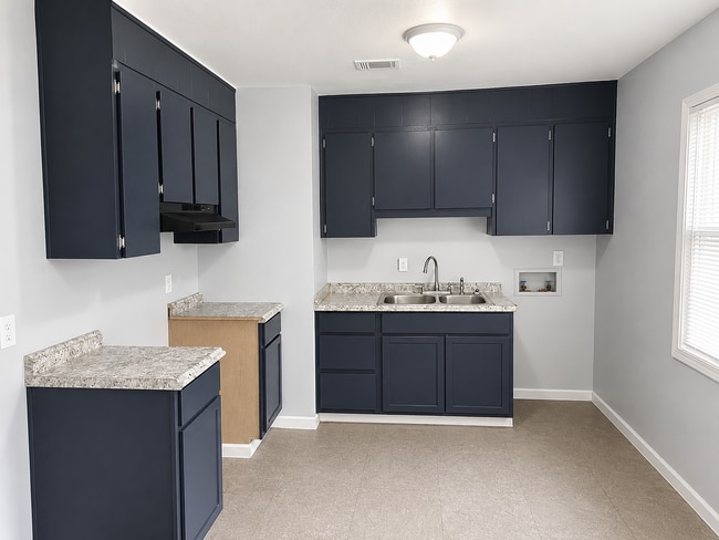 Building Photo - 3258 Lancing Ln