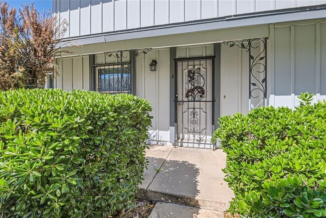 Building Photo - 1362 Dorothy Ave