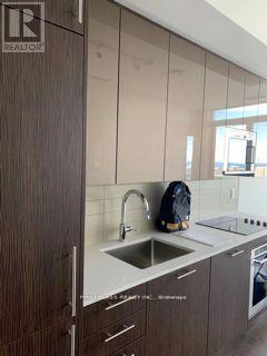 Building Photo - 403 Church St