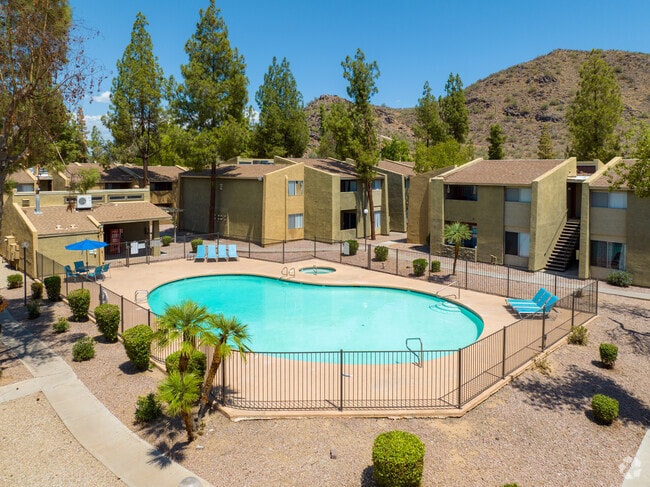 Building Photo - Solaris at Shadow Mountain