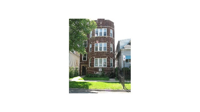 Building Photo - 8408 S Kingston Ave