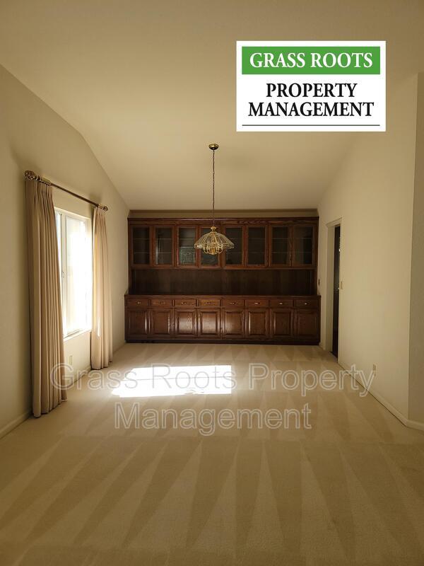 Foto del edificio - 171 Woodcrest Way