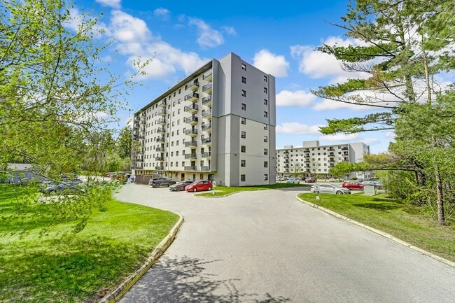 Building Photo - Park Lane Towers Apartments