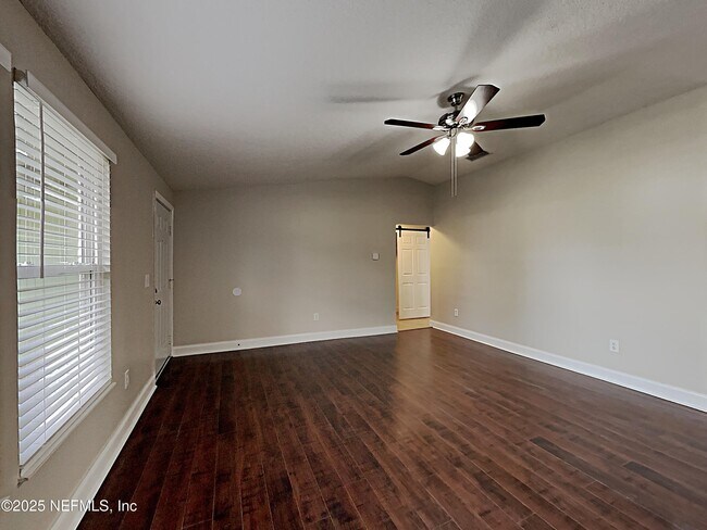 Building Photo - 3169 Indian Dr