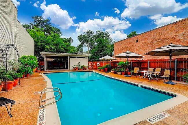 Foto del edificio - 2805 Bissonnet St