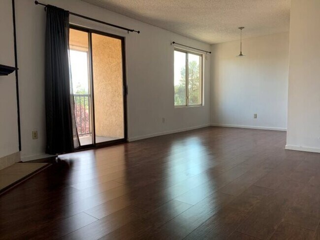 Foto del edificio - 12611 NE 145th Pl