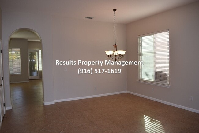 Building Photo - 3 br, 2 bath House - 7657 Malta Dr.