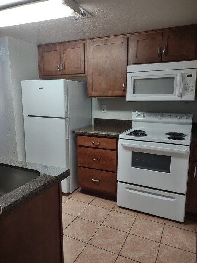 Kitchen 2 - 12123 W Bell Rd