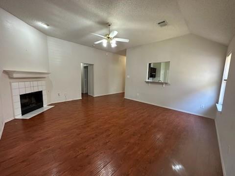 Building Photo - 3952 Bexhill Dr