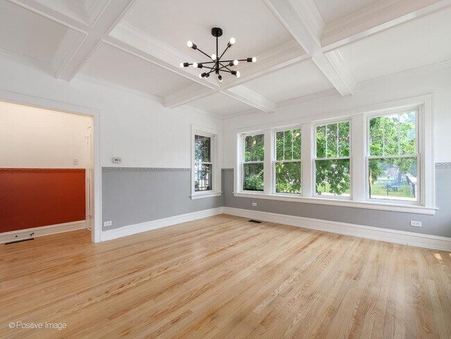 Building Photo - 3500 N Hamilton Ave