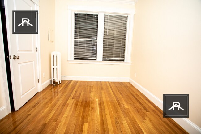 Building Photo - 1340 Commonwealth Ave