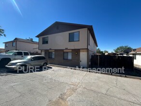 Building Photo - 1706 E 23rd St