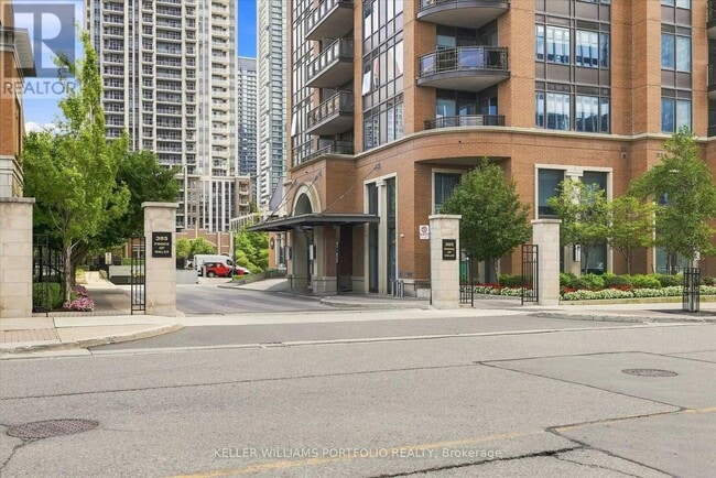 Building Photo - 385 Prince of Wales Dr