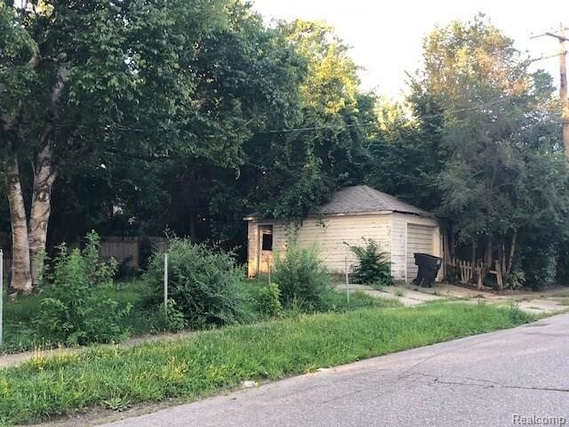 Building Photo - 16500 Lindsay St