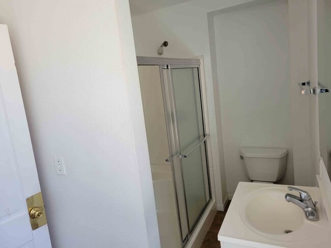Foto del edificio - 915 W Highland St