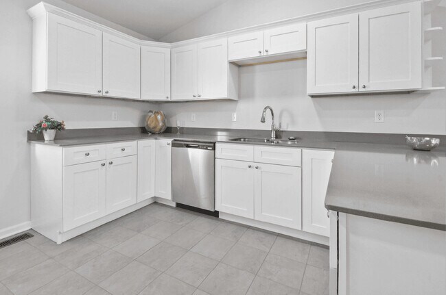 Foto del edificio - 3117 W 82nd Pl