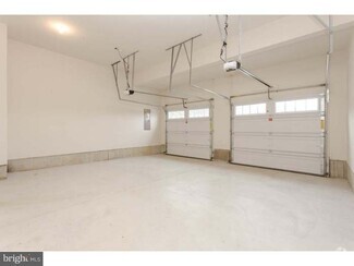 Building Photo - 3408 Bergamont Wy