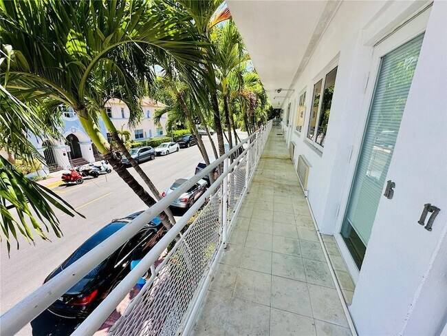Foto del edificio - 745 13th St