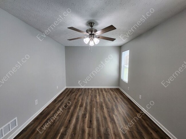 Building Photo - 1235 Creek View Ct